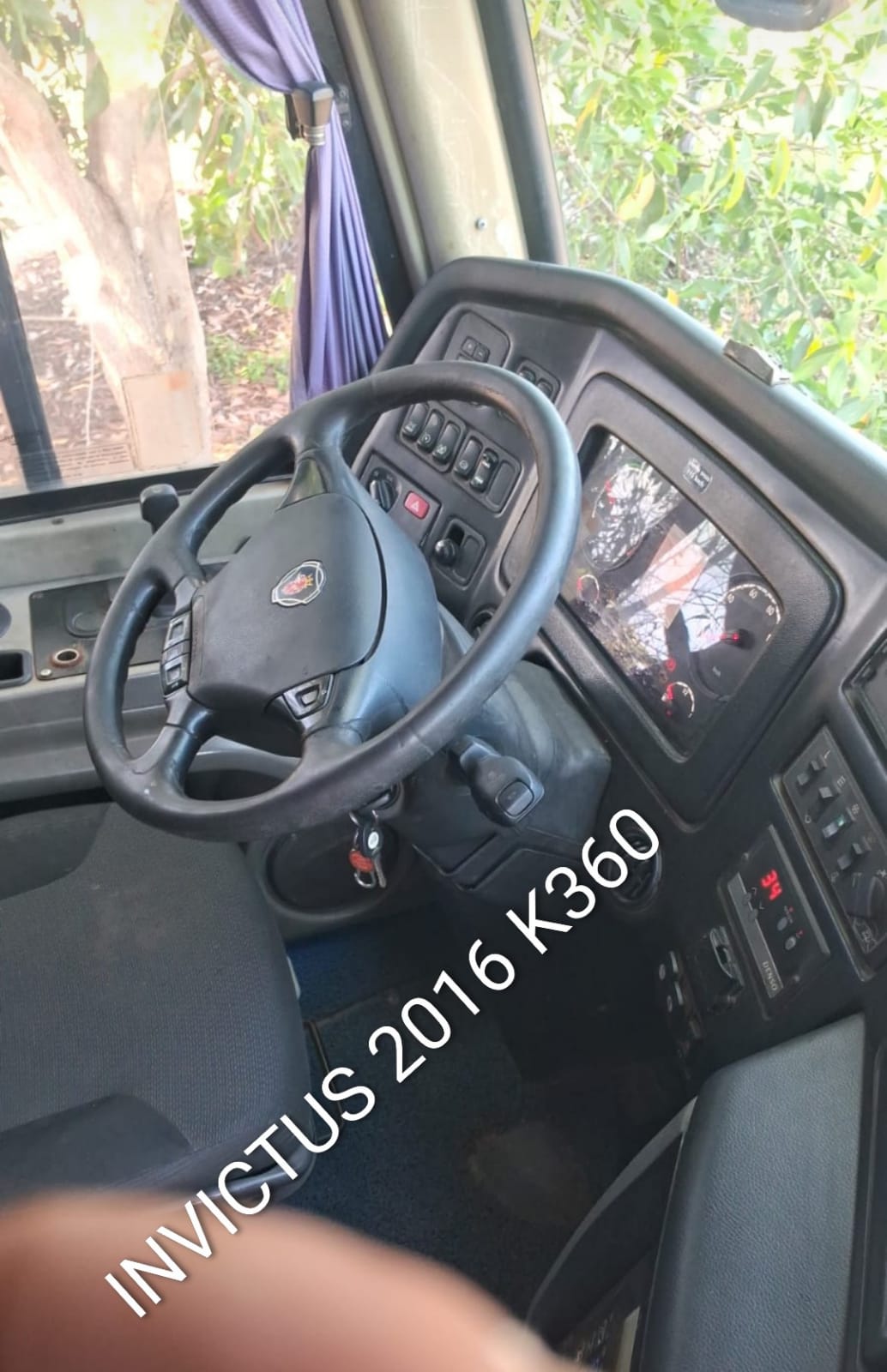 Foto 4 de Comil INVICTUS 1200 / Scania K360