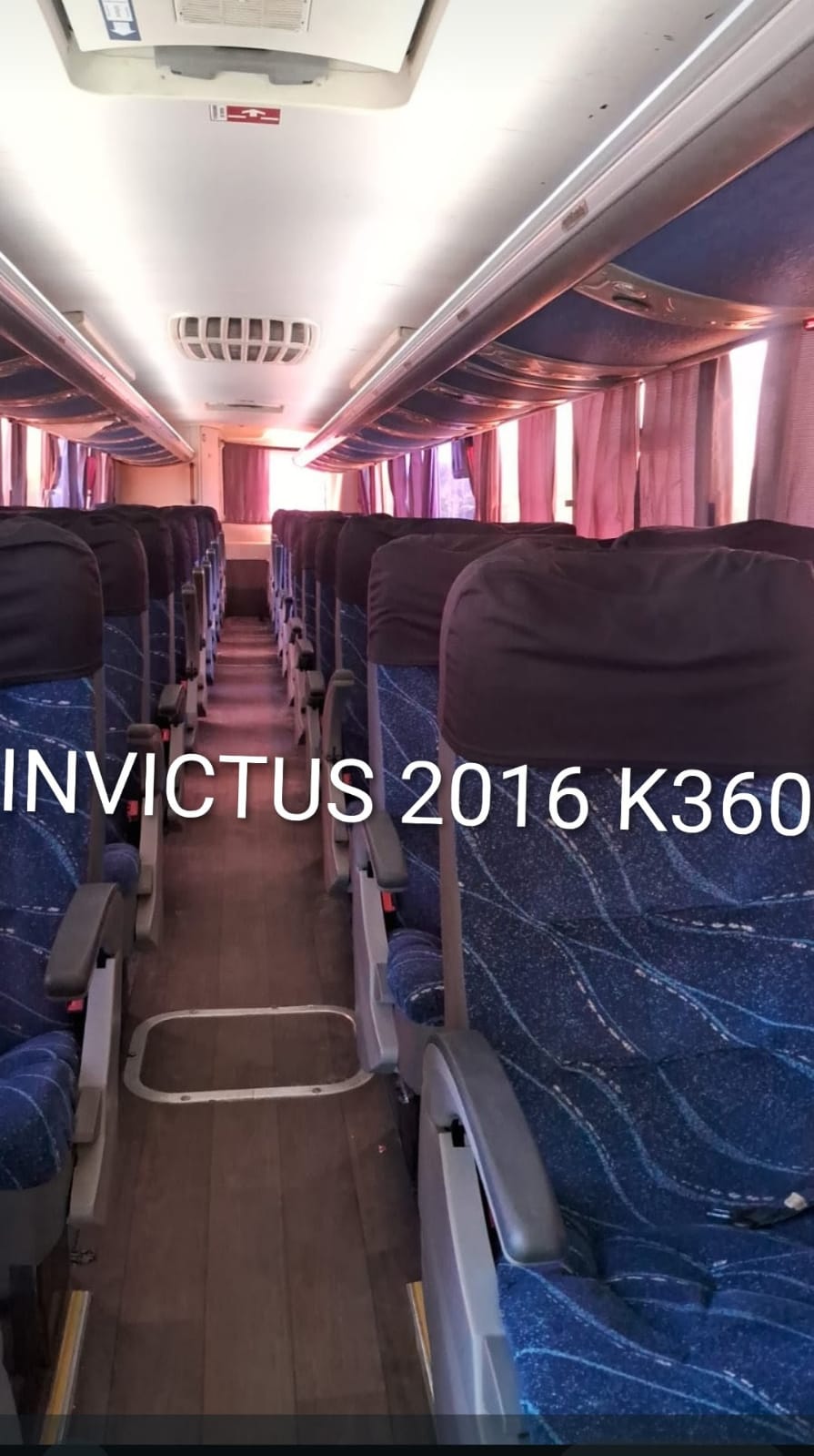 Foto 2 de Comil INVICTUS 1200 / Scania K360