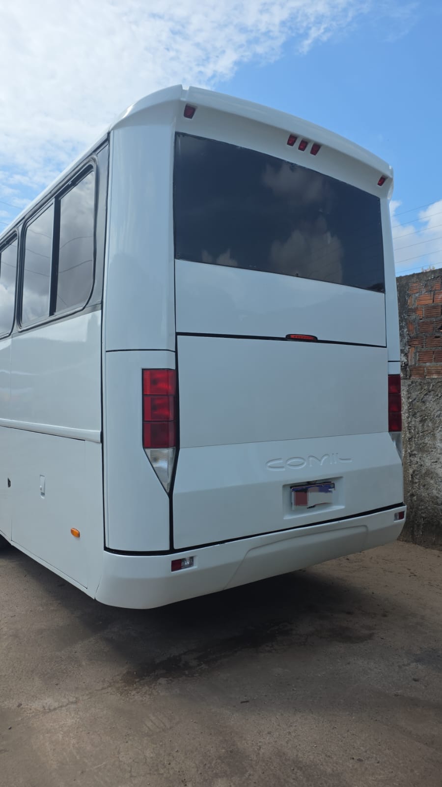 Foto 2 de Comil CAMPIONE 3.45 / Volkswagen 17.230