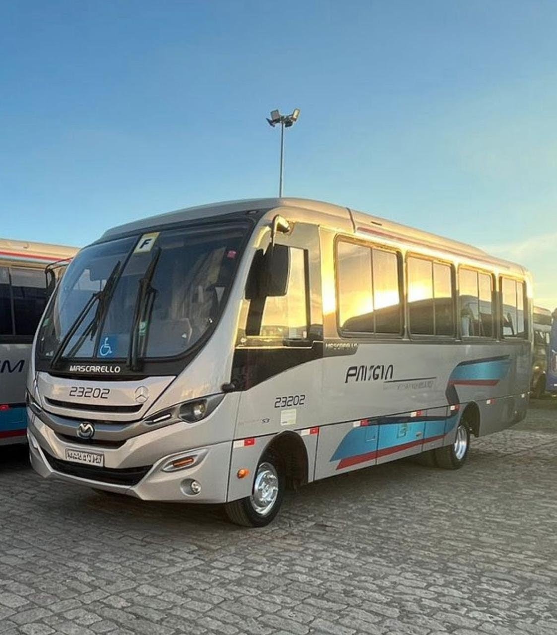 Miniatura 1 de Mascarello Gran Micro S4 / Mercedes LO 916