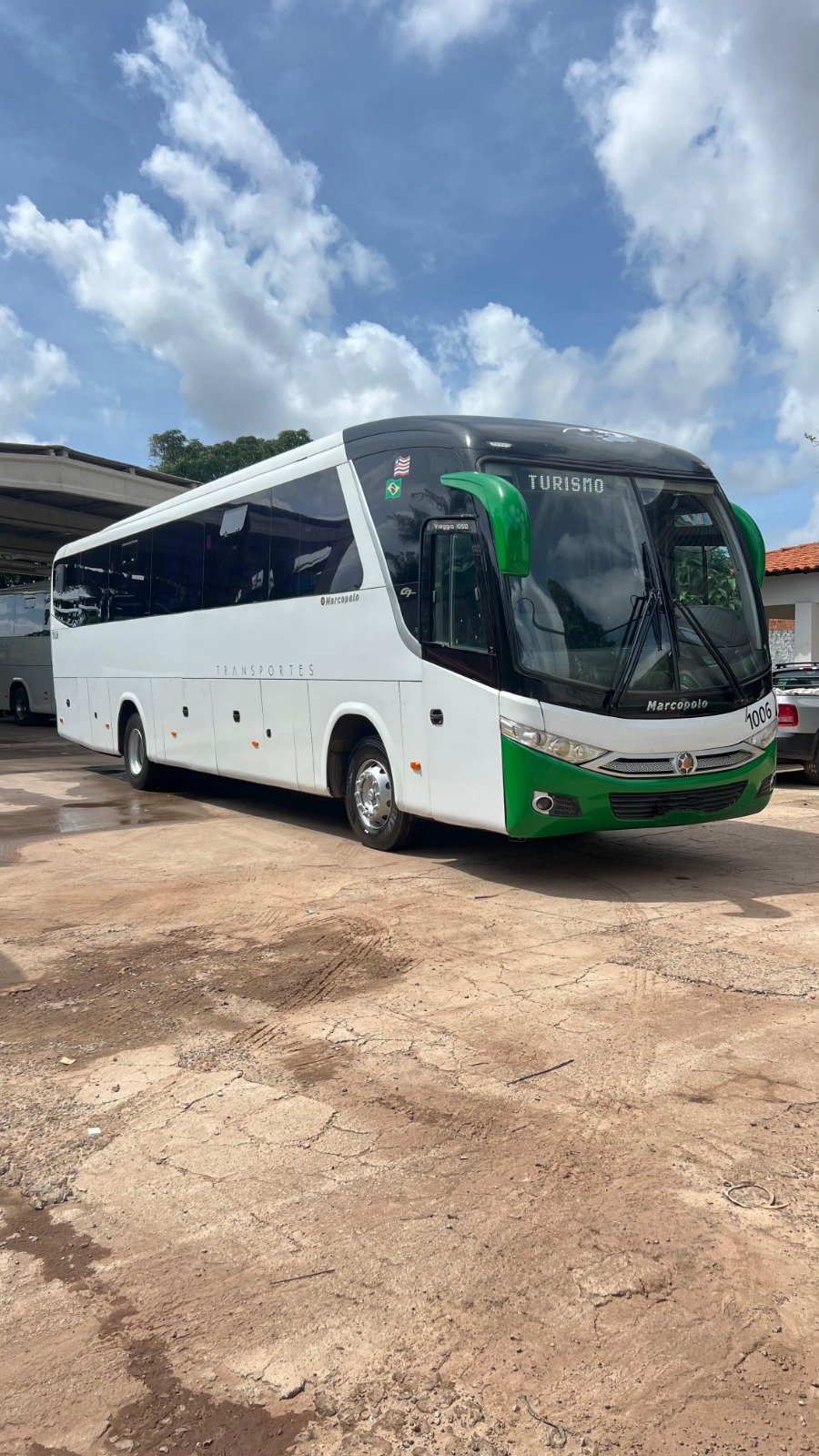 Capa do Marcopolo VIAGGIO 1050 / Mercedes MERCEDES OF1724