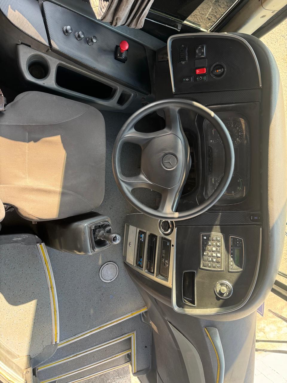 Foto 5 de Marcopolo Paradiso 1200 / Mercedes O500RSD- 6x2