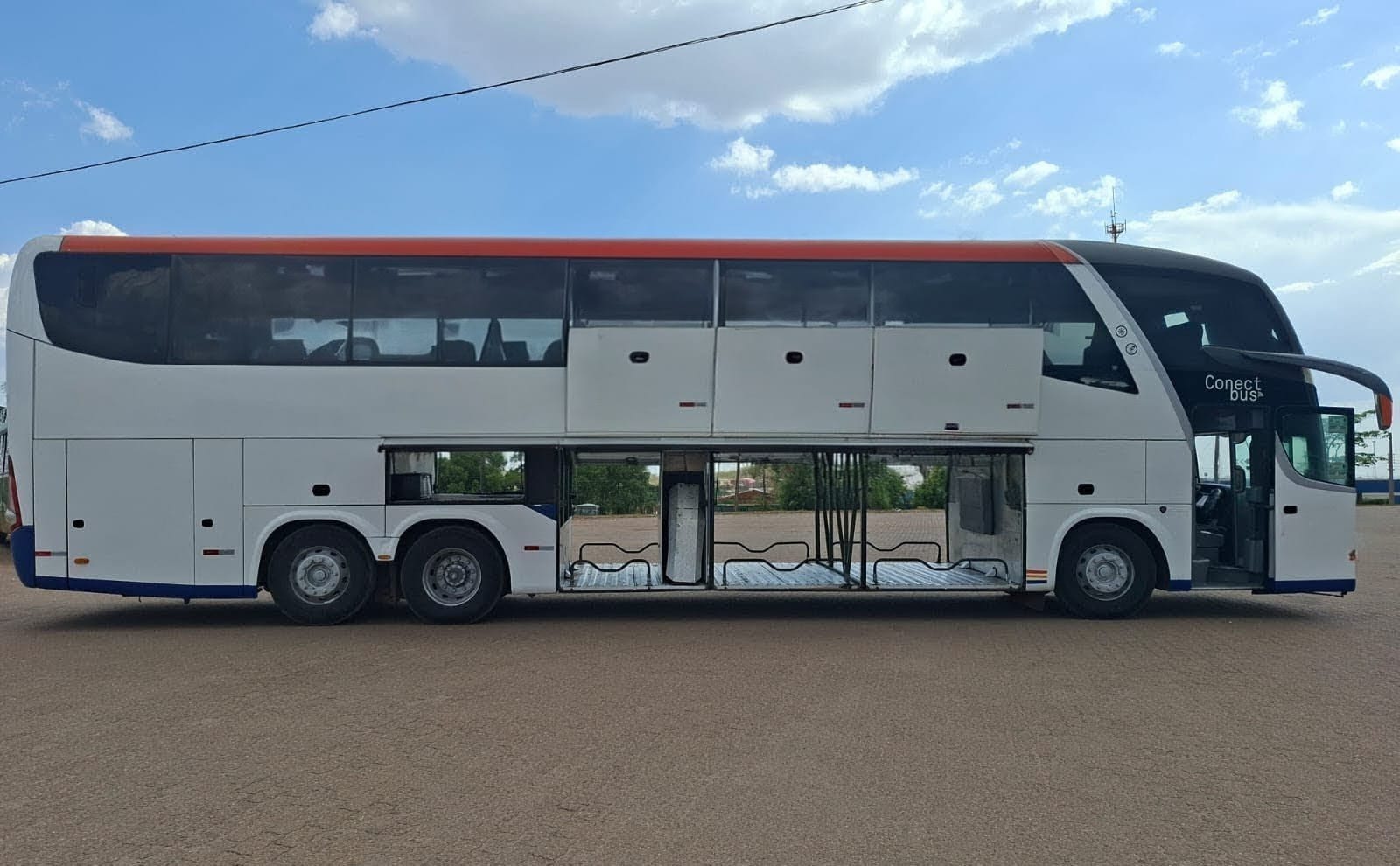 Foto 2 de Marcopolo Paradiso G7 LD / Scania Scania - K400