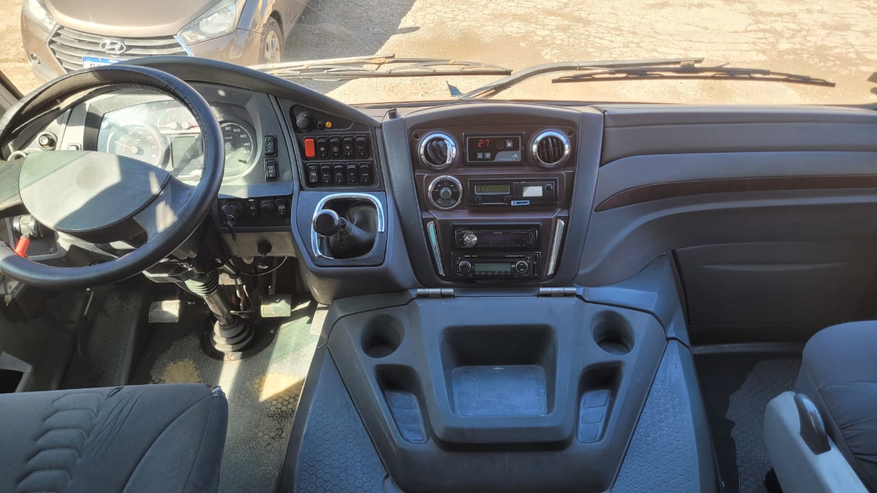 Foto 4 de Volare Limosine W9 / Agrale MA10-MWM